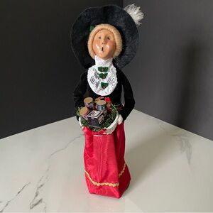 Holiday Shopper Woman with Big Hat - Crabtree & Evelyn Caroler - Byer's Choice